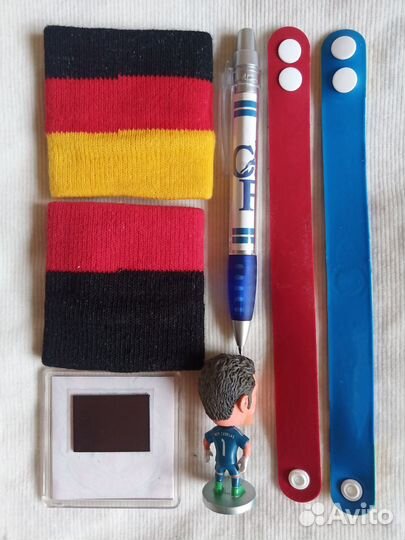 Магнит фигурка ручка браслет напульсник футбольные