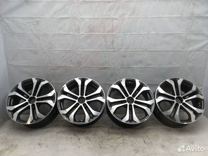 Комплект R17 Mercedes GLC X253