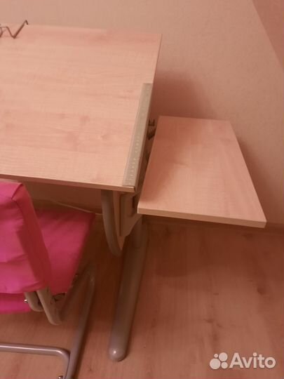 Стол и стул Дэми