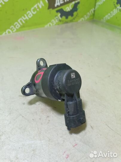 Датчик давления топлива Opel Insignia