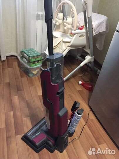 Моющий пылесос Thomson