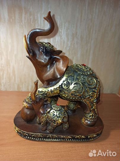 Слон (керамика)