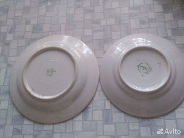 Тарелки