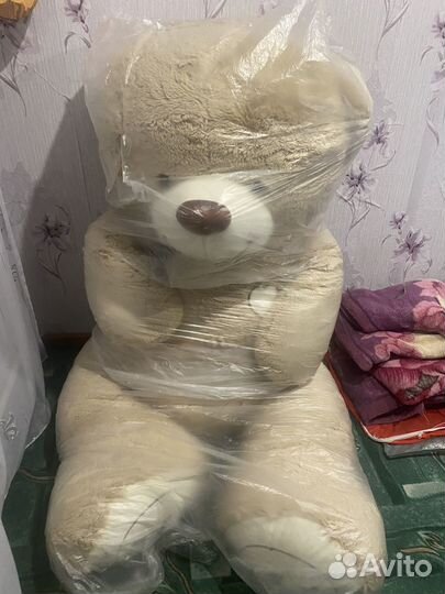 Плюшевый медведь новый