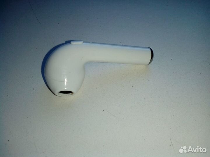 Bluetooth наушник