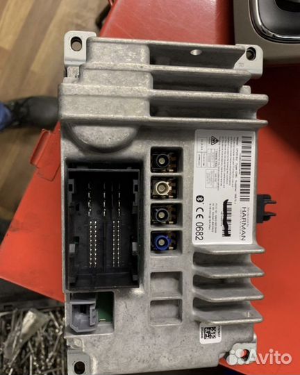 Монитор+Центральная панель на Jeep Grand Cherokee