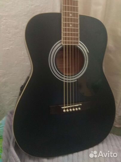 Электро акустическая гитара