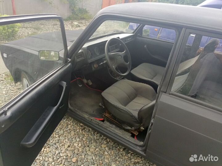 ВАЗ 2107 1.6 МТ, 2004, 100 000 км