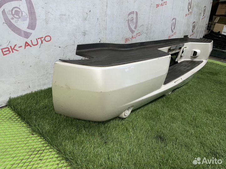 Бампер задний Cadillac Escalade GMT800