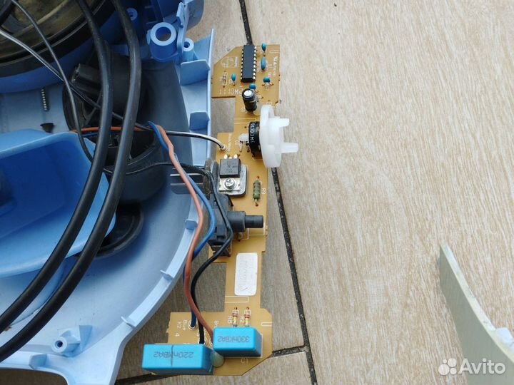 Запчасти на пылесос Philips FC9071