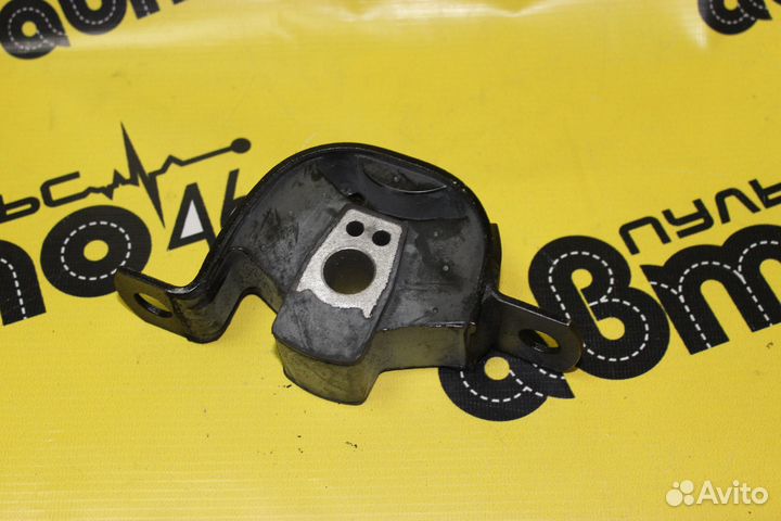 Опора двигателя Калина 1118 задняя