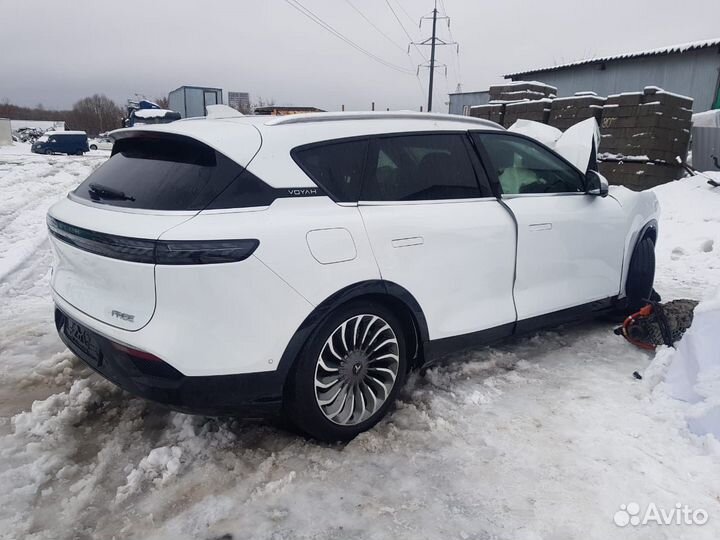 Voyah Free 2023г (1.5hyb 4WD) по запчастям