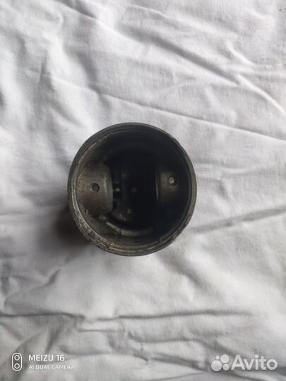 Поршень авто москвич