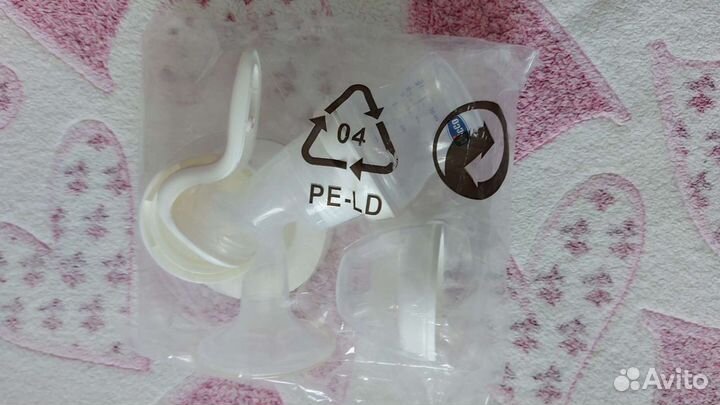 Молокоотсос ручной Chicco (с бутылочкой)