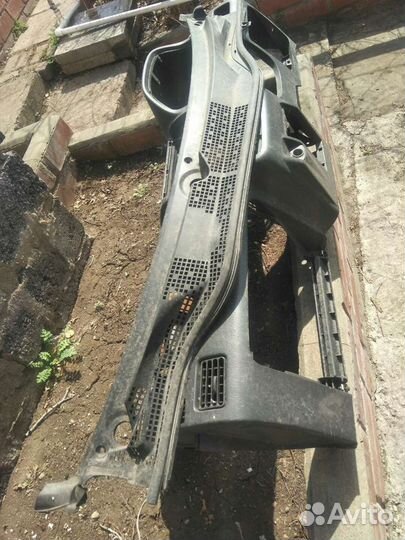 Honda Capa 1998 года. Торпедо, Жабо