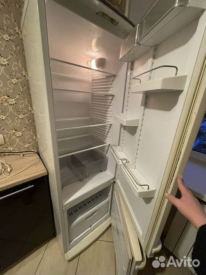 Холодильник б/у