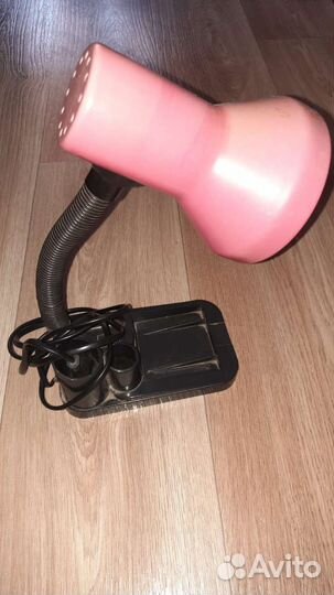 Лампа настольная