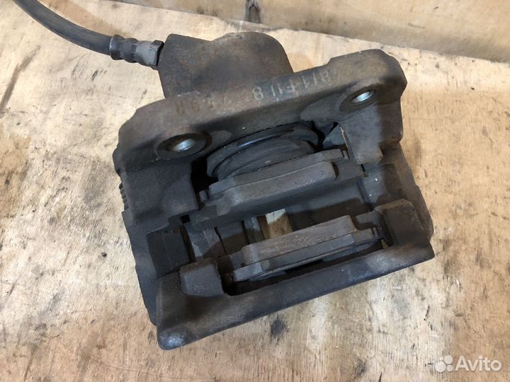 Суппорт передний renault logan