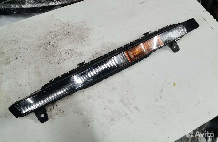 Указатель поворота правый Audi Q7 (4L)