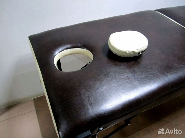 Массажный стол