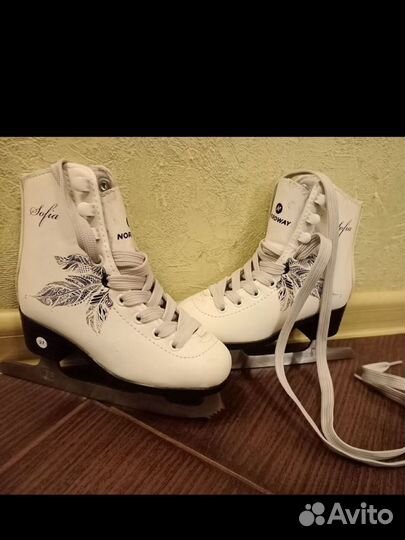 Коньки для девочки 27