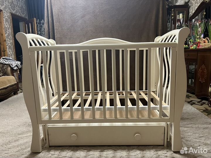 Кровать детская с ящиком