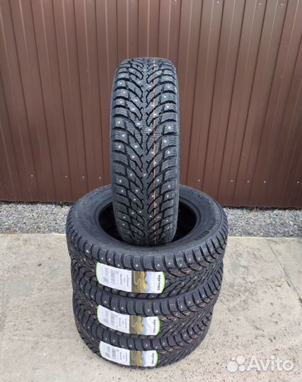 Nokian Tyres Hakkapeliitta 9 215/50 R17 95T