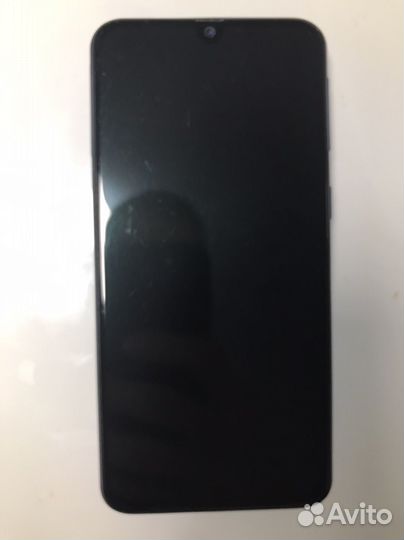 Samsung Galaxy A40, 4/64 ГБ