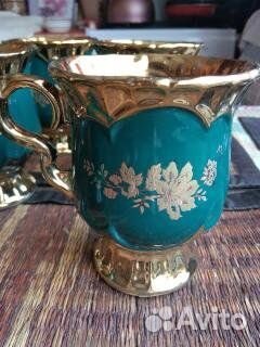 Чашки чайные и молочник