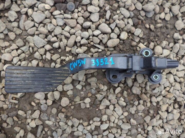 Педаль газа Mitsubishi Outlander CW5W 4B12 2005/12