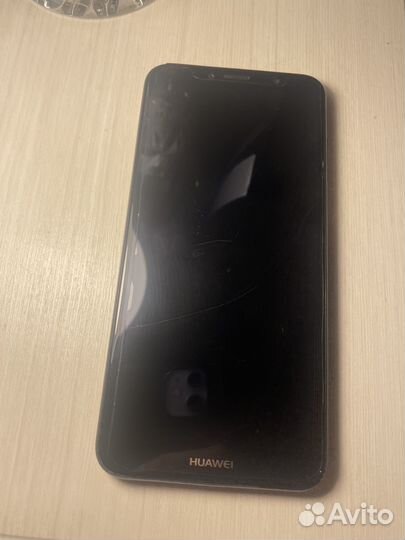 Телефон huawei y6 бу