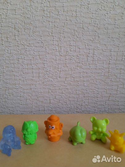 Фигурки разные в том числе из киндер сюрприза