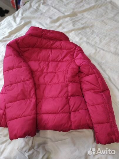 Курточка для девочки Benetton