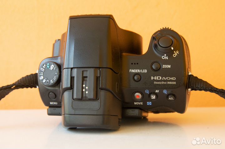 Зеркальный фотоаппарат Sony Alpha a37 (body)