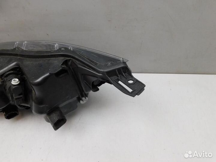 Фара правая Nissan Qashqai