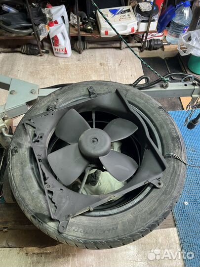 Вентилятор охлаждения радиатора