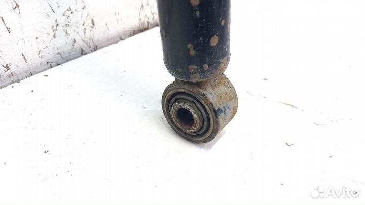 Амортизатор задний левый Volkswagen Passat CC