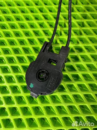 Трос отопителя черный Ford Focus I