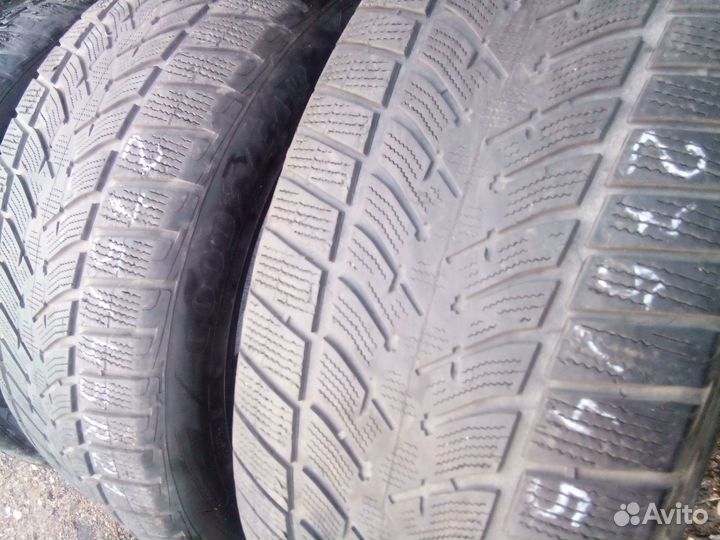 Goodyear UltraGrip Performance SUV Gen-1 275/45 R21