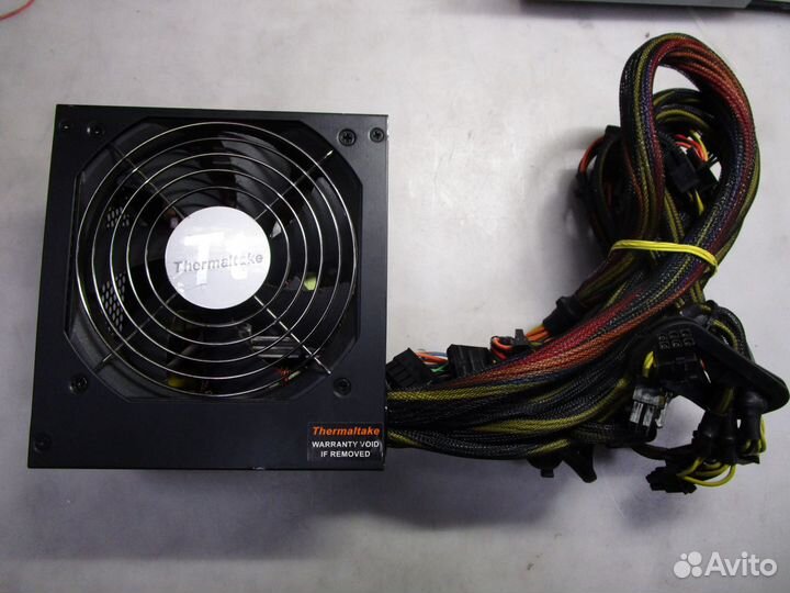 Блок питания 700W Thermaltake TR2-700AH2NFB