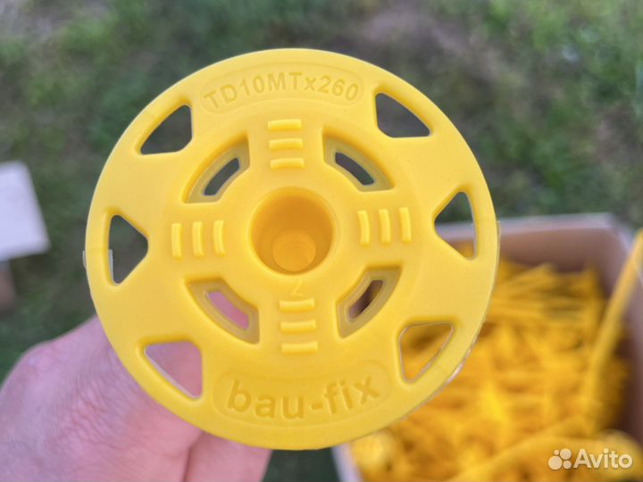 Дюбель для теплоизоляции, гвоздь с термоголовкой