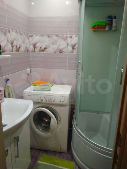 2-к. квартира, 53 м², 1/10 эт.