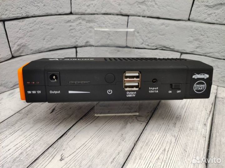 Аккумулятор внешний универсальный airline APB-14-0