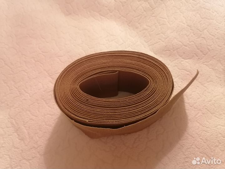 Тесьма широкая плотная