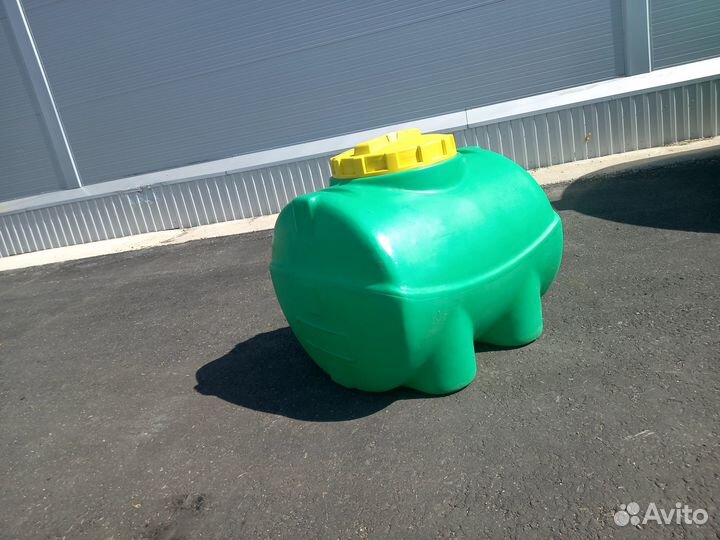 Бочки для воды пластиковые 300 литров