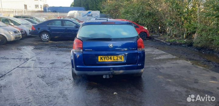 Накладка двери (крышки) багажника Opel Signum