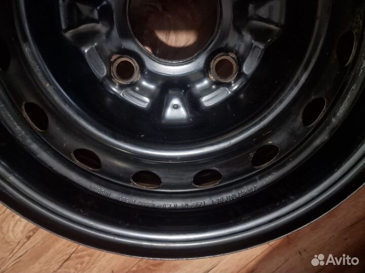 Автомобильные диски 16