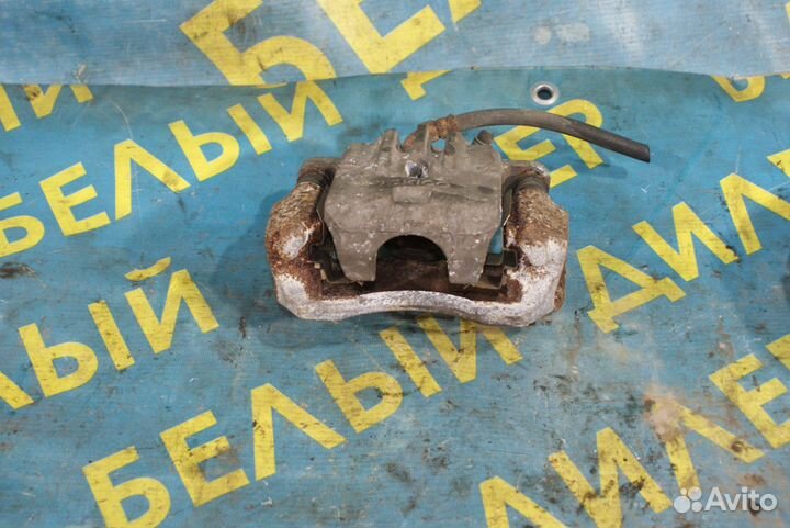 Задний суппорт + скоба Subaru Legacy B13