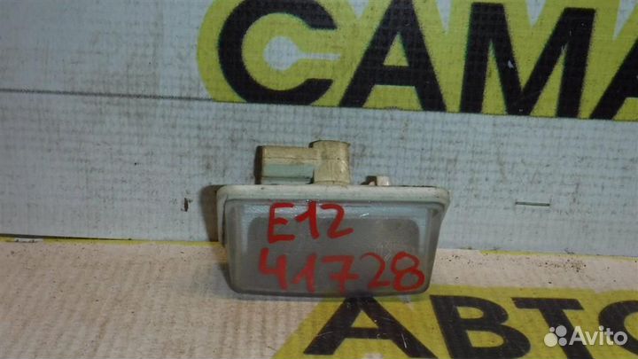 Фонарь подсветки номера Toyota Corolla (E120) 200