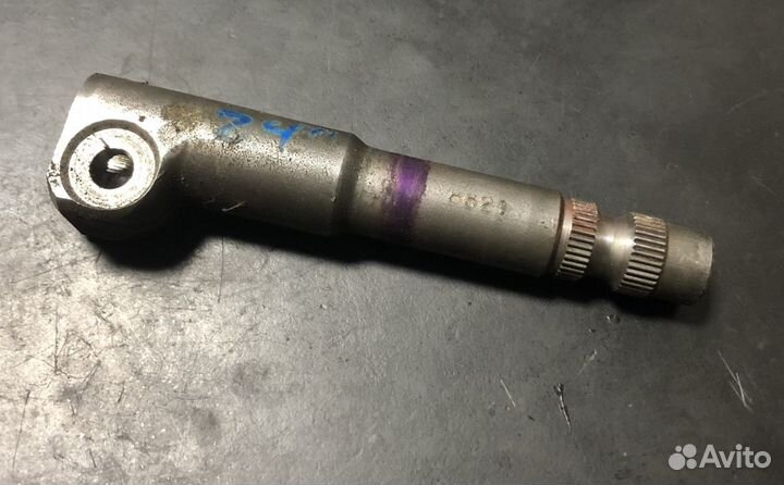 Кардан рулевой нижний Toyota Corolla e15